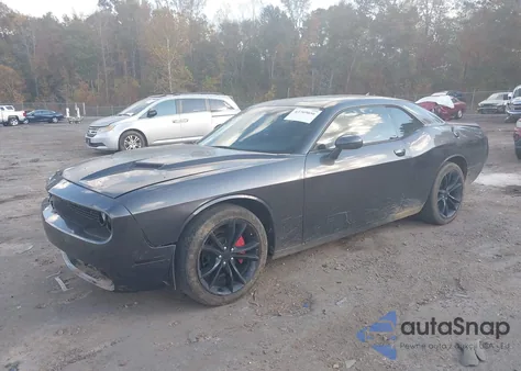 2016 Dodge Challenger Sxt z USA, uszkodzony, nr VIN 2C3CDZAG9GH148739